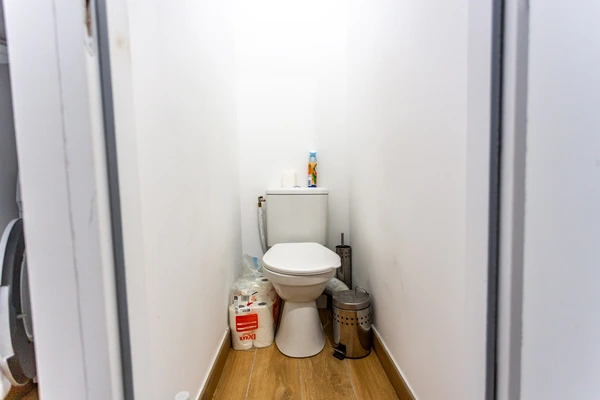 WC
