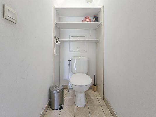 WC