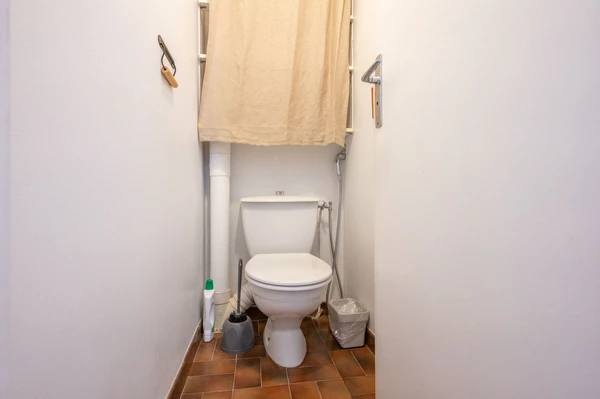WC
