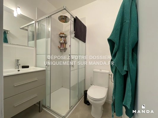 Chambre dans 7 pièces meublé 4 Rue des Grimarets, Lille - 1e étage - 16m²
