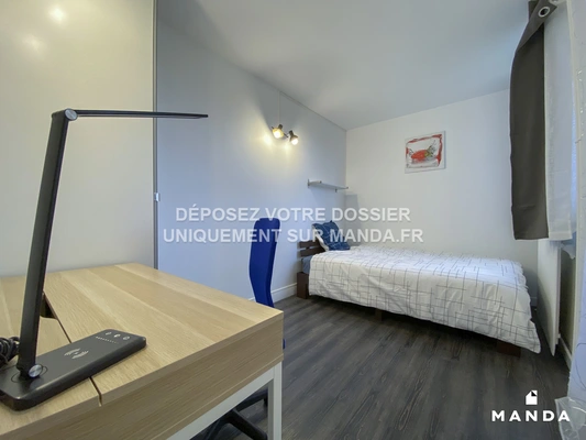 Chambre dans 6 pièces meublé 29 Rue la Bruyère, Épinay-sur-Seine - 4e étage - 10m²