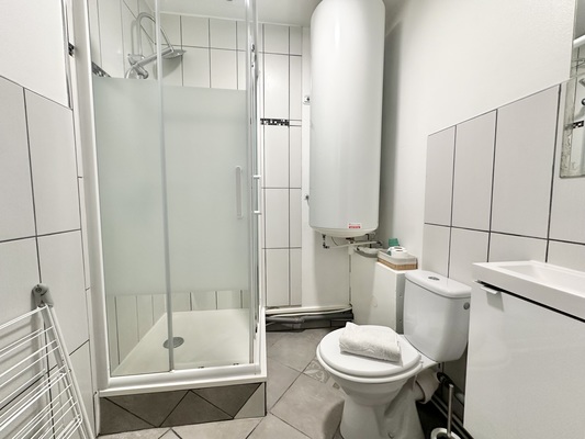Salle de bains 2