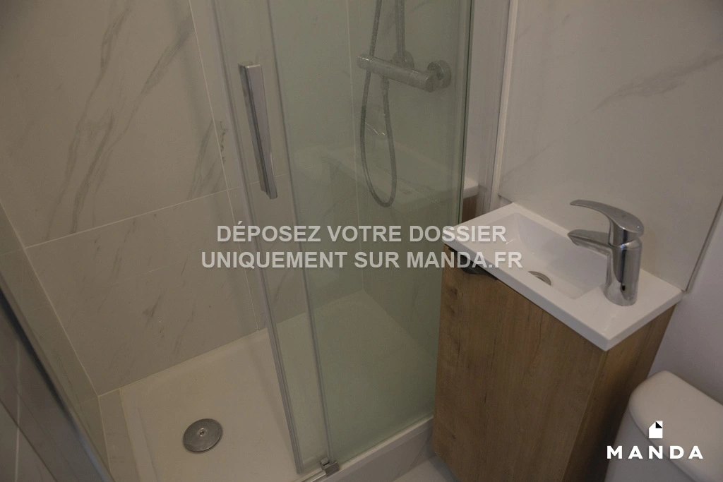 Salle de bain 1