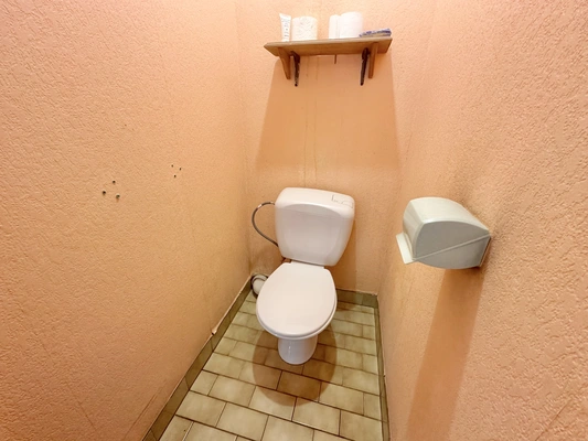 WC