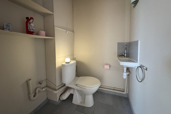 WC