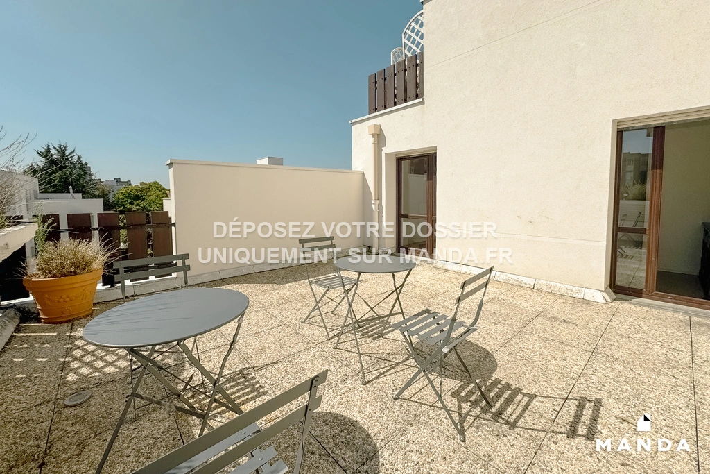 Balcon privé ( chambre 3)