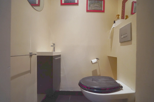 WC