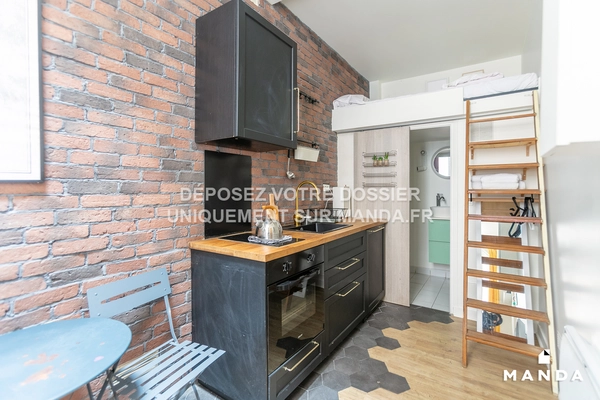Studio meublé 88 Rue Du Ruisseau, Paris - RDC - 11m²
