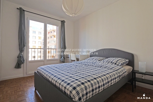 Chambre dans 5 pièces meublé 17 Rue Émile Duclaux, Marseille - 6e étage - 10m²