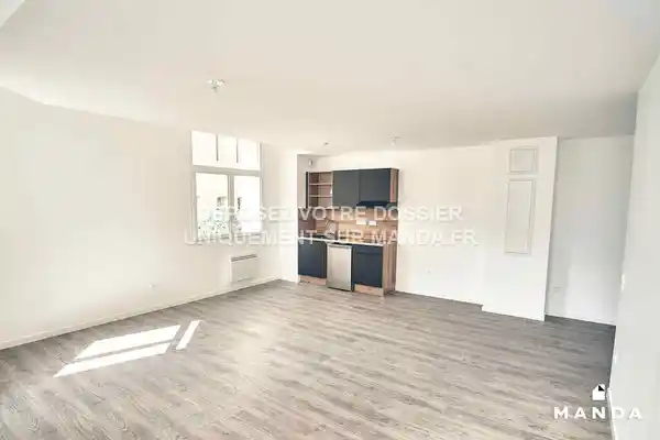 2 pièces non meublé 7 Boulevard Louis Barthou, Reims - RDC - 54m²