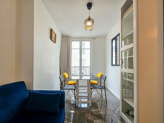 Salon