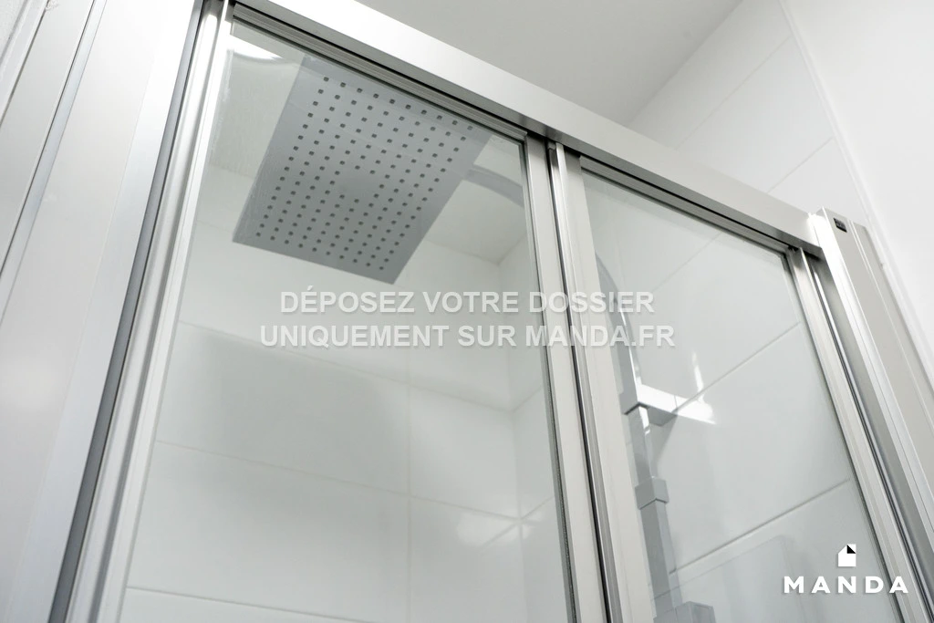 Salle de bains 1