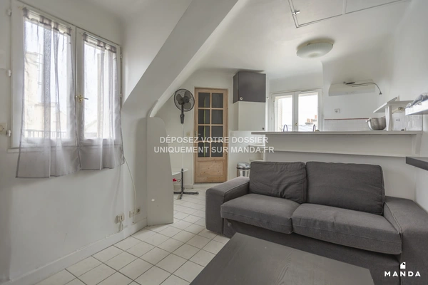 Studio meublé 20 Rue de Varize, Paris - 8e étage - 24m² - Lot n°63