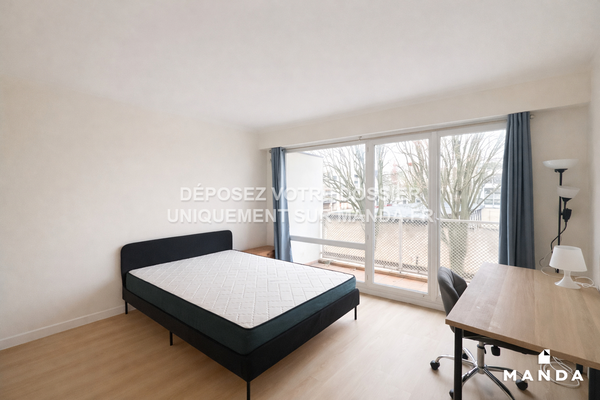 Chambre dans 4 pièces meublé 2 Allée Marcel Cerdan, Massy - 2e étage - 12m²