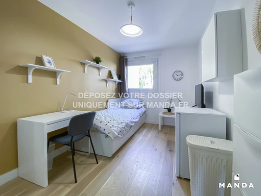 Chambre dans 6 pièces meublé 19 Allée de la Sebille, Cergy - RDC - 10m²