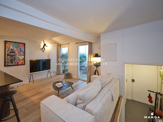2 pièces meublé 44 Rue Du Faubourg Saint-Martin, Paris - 1e étage - 45m² - Lot n°3