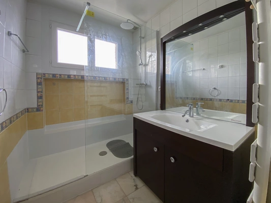 Salle de bains 2