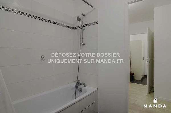 Chambre dans 4 pièces meublé 4 Rue Nelson Mandela, Deuil-la-Barre - 1e étage - 10m²