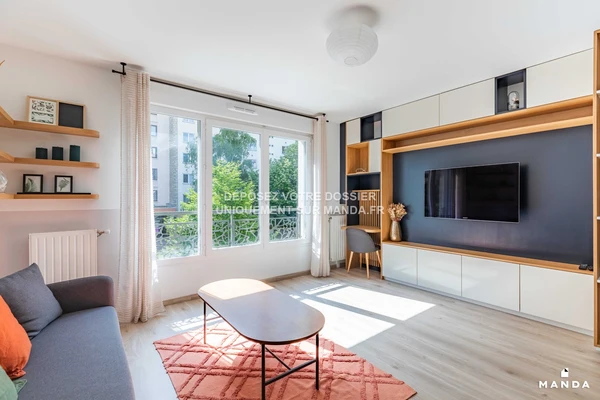 3 pièces meublé 7 Allée Charles Aznavour, Châtillon - 1e étage - 69m²