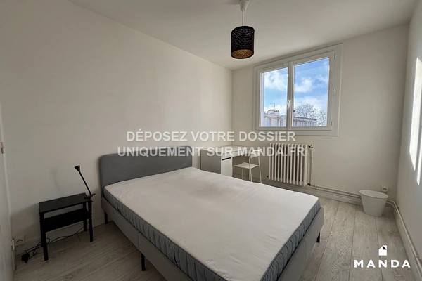 Chambre dans 4 pièces meublé 4 Place de l'Auvergne, Colomiers - 4e étage - 10m²