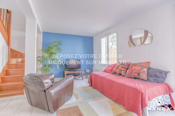 4 pièces meublé 48 Rue du Bec à Loué, Saint-Denis - 1e étage - 75m² - Lot n°8