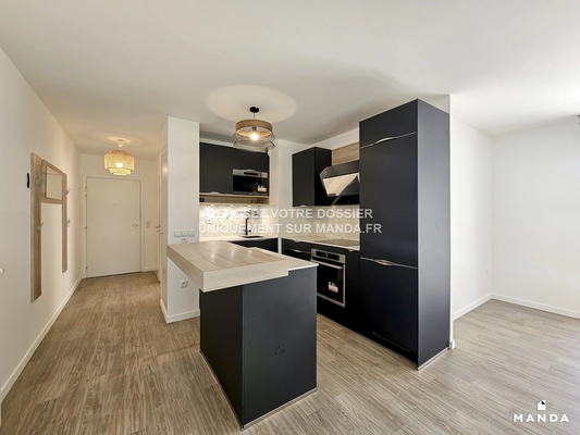 3 pièces non meublé 2 Rue Louise de Vilmorin, Neuilly-sur-Marne - 2e étage - 60m²