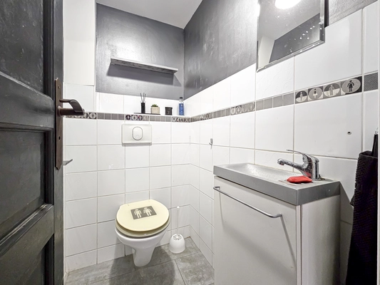 WC
