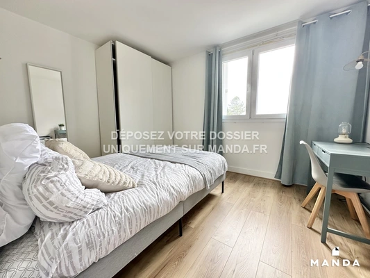 Chambre dans 5 pièces meublé 4 Rue De Bretagne, Créteil - 3e étage - 12m²