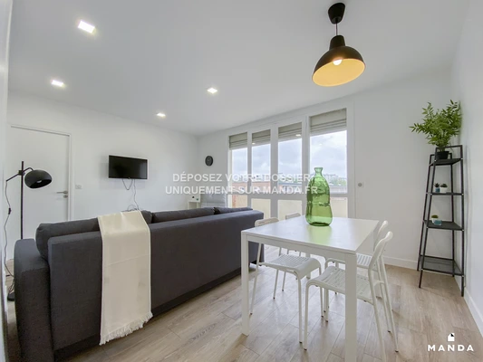 Chambre dans 5 pièces meublé 4 Rue Pierre Lescot, Créteil - 4e étage - 75m²