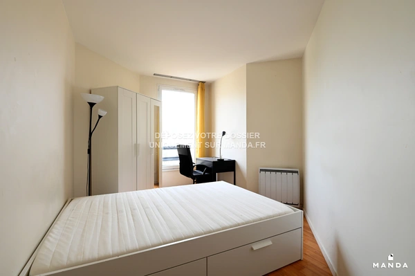 Chambre dans 5 pièces meublé 14 Rue Gaston Bonnier, Asnières-sur-Seine - 6e étage - 9m²