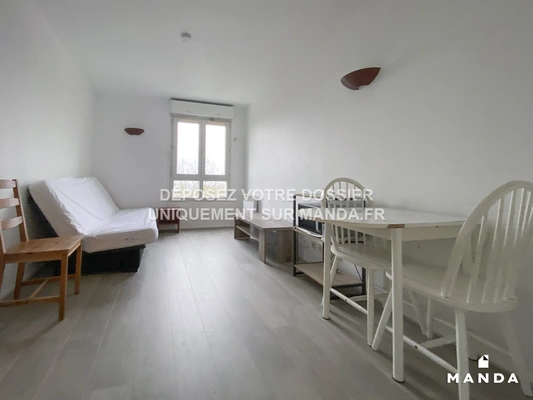Studio meublé 3 Impasse Des Terrasses, Cergy - 3e étage - 18m² - Lot n°370