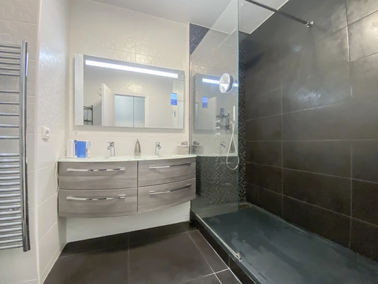 Salle de bain 2