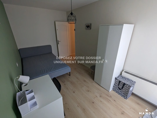 Chambre dans 4 pièces meublé  Villa De Moravie, Rennes - RDC - 11m²