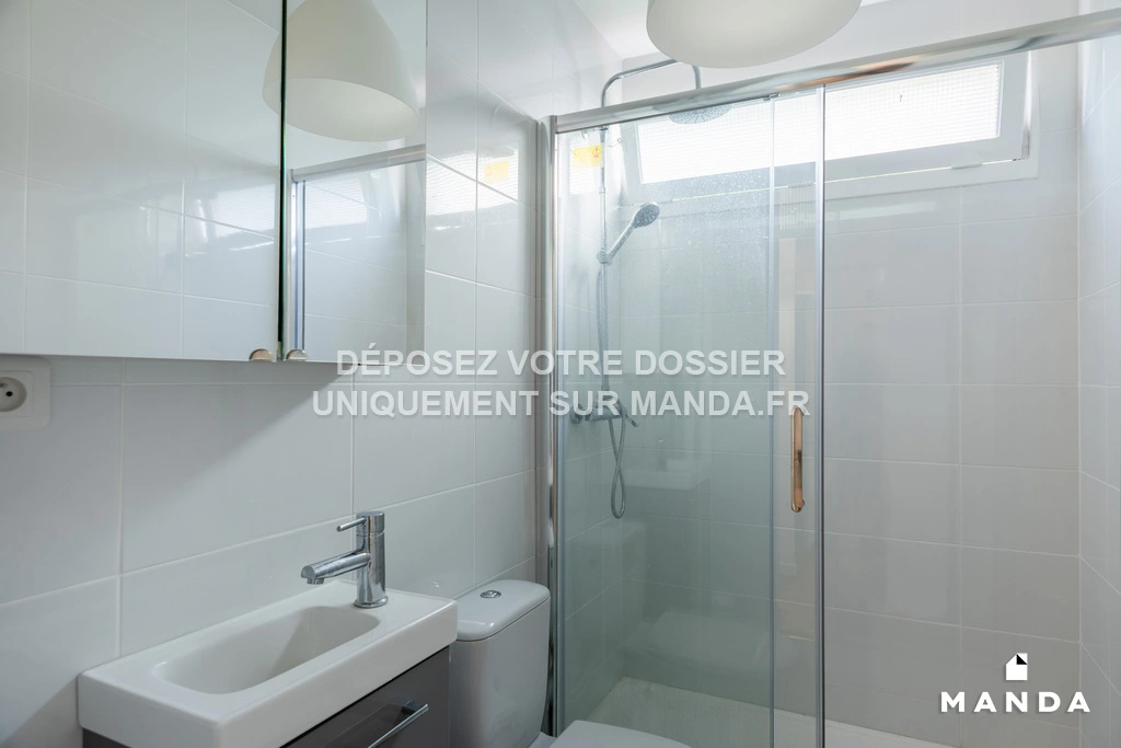  Salle de bains 1