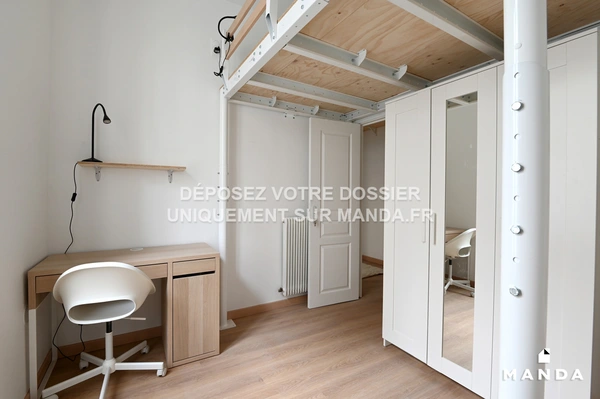 Chambre dans 5 pièces meublé 36 Rue Lacroix, Paris - RDC - 9m²