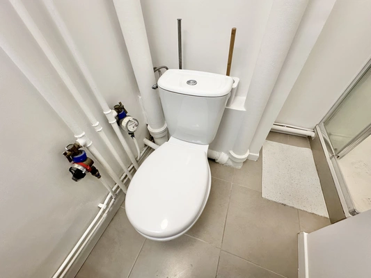 WC