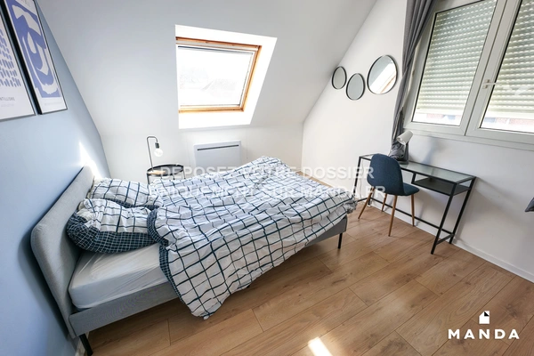 Chambre dans 5 pièces meublé 23 Rue Vaillant, Lambersart - 1e étage - 86m²