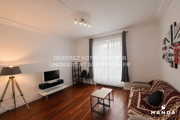 3 pièces meublé 67 Rue Féray, Corbeil-Essonnes - Rez-de-chaussée - 65m²