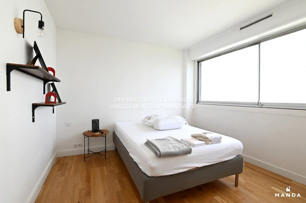 Chambre dans 4 pièces meublé 118 Avenue de Stalingrad, Colombes - 11e étage - 12m²