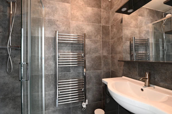 Salle de bains 2