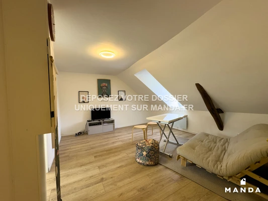 Studio meublé 74 rue des maillets, Le mans - 2e étage - 26m²