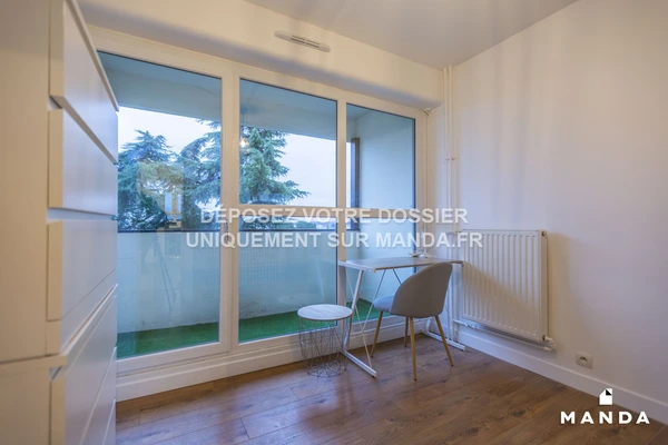 Chambre dans 6 pièces meublé 42 Les Hauts de Marcouville, Pontoise - 5e étage - 9m²