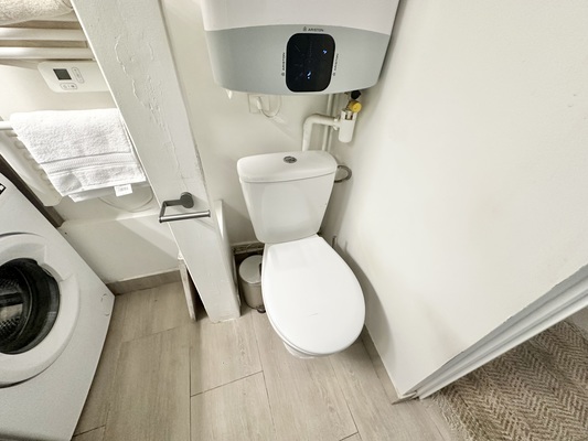 WC