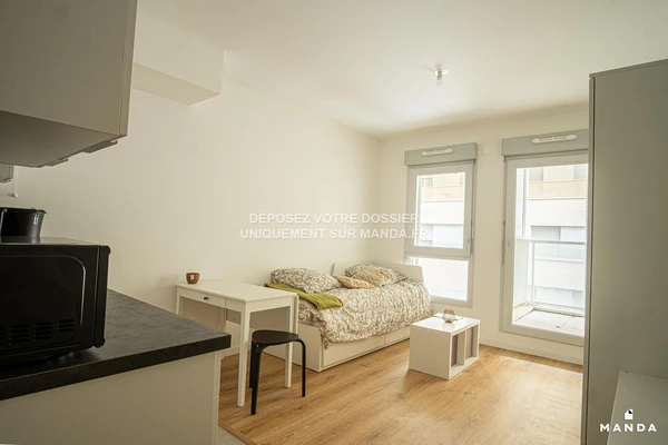 Studio meublé 2B Rue Du Colonel Fabien, Reims - 1e étage - 24m²