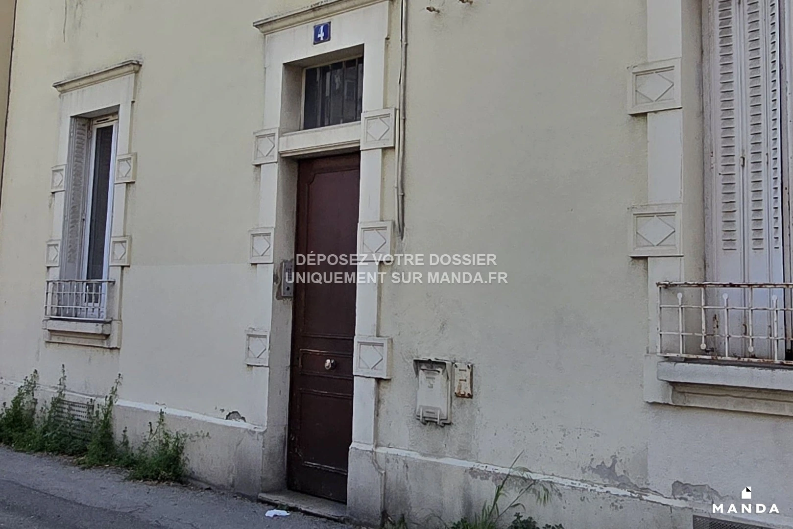 Porte extérieur