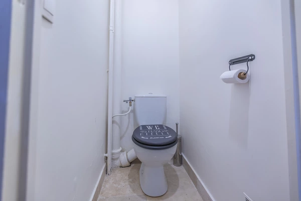 WC