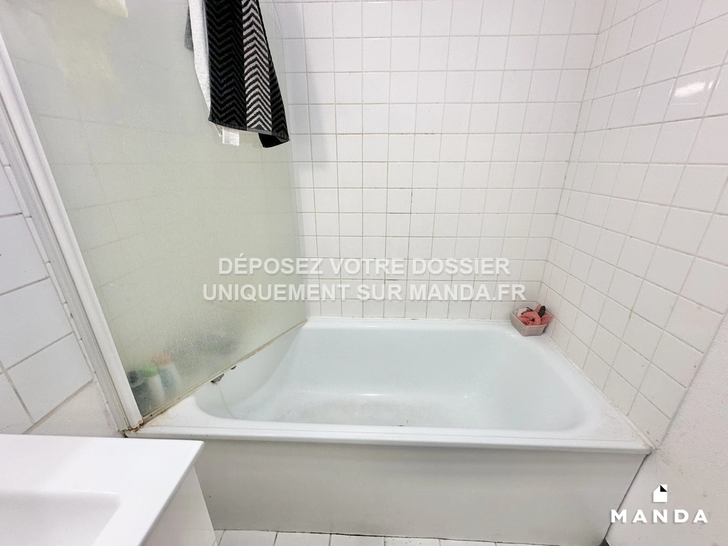 Salle de bains 1