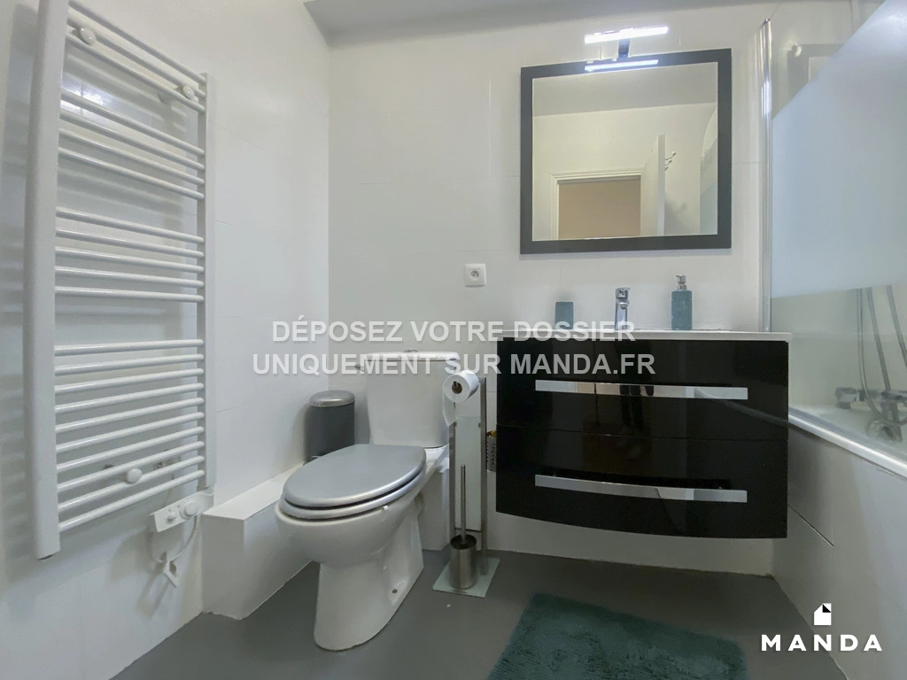 Salle de bain 1