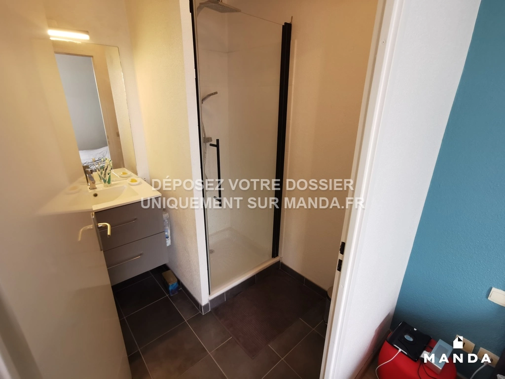 Salle de bains Chambre 1