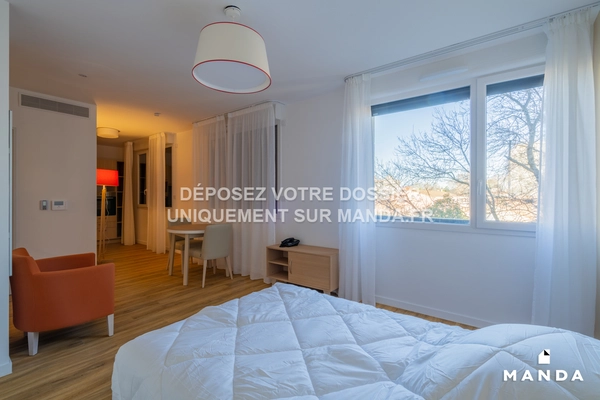 Studio meublé 100 Avenue De Tarascon, Avignon - 2e étage - 34m²